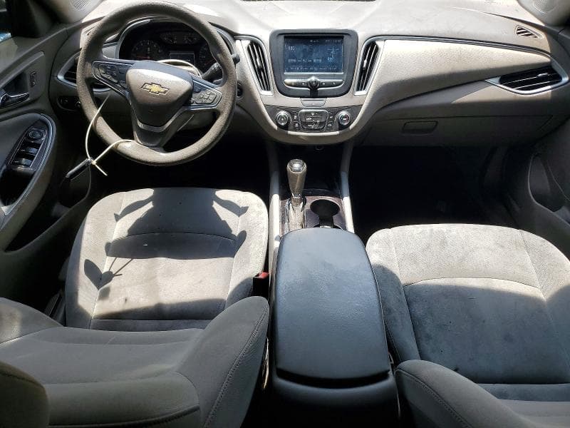 2018 CHEVROLET MALIBU LS 8