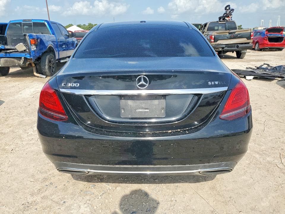 2019 MERCEDES-BENZ C 300 6