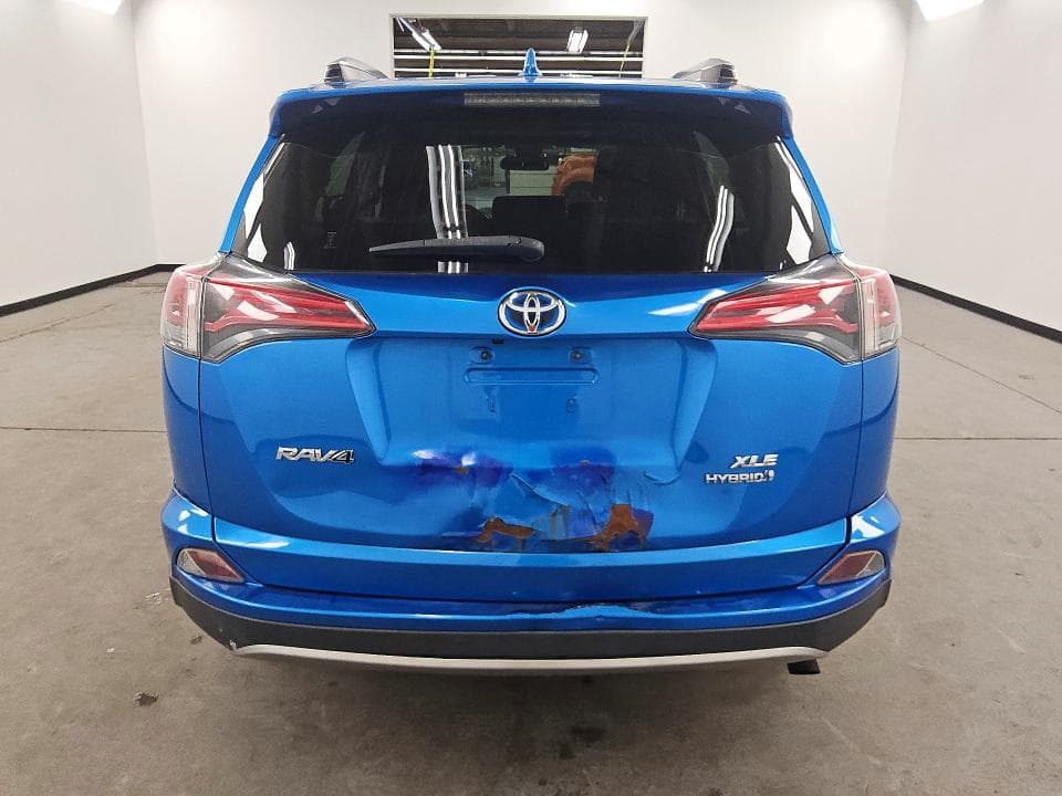 2017 TOYOTA RAV4 HYBRID XLE 6
