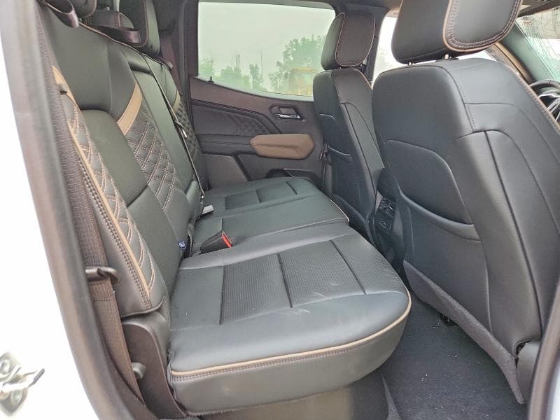 2024 GMC CANYON DENALI 10