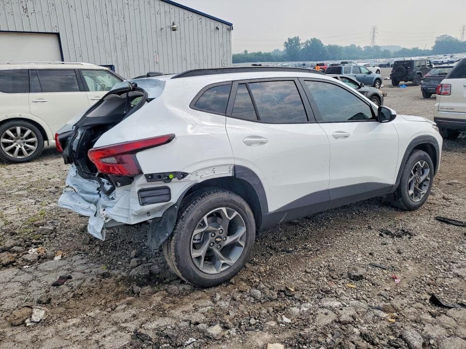 2026 CHEVROLET TRAX 1LT 3