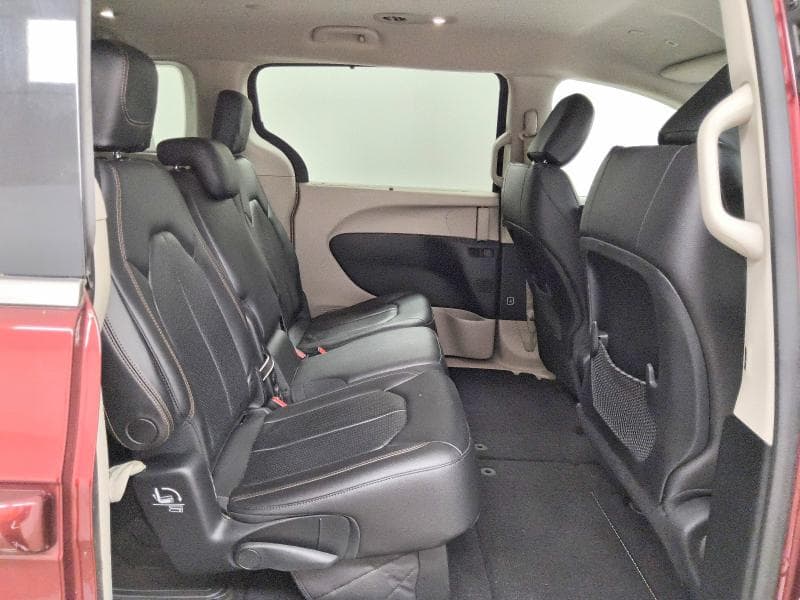 2018 CHRYSLER PACIFICA TOURING L 11