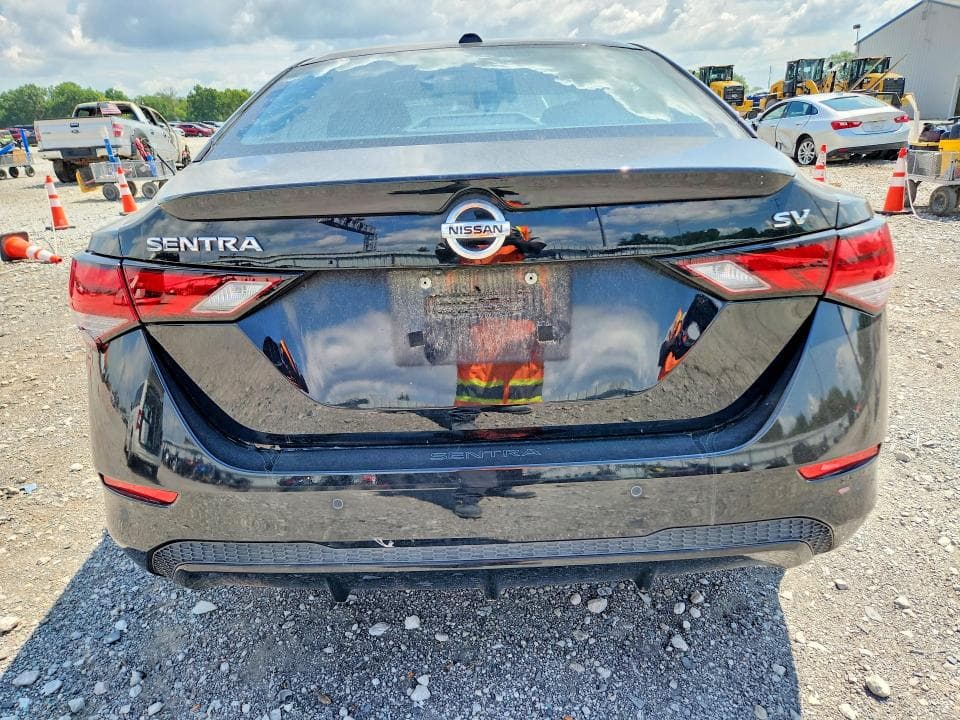 2022 NISSAN SENTRA SV 6