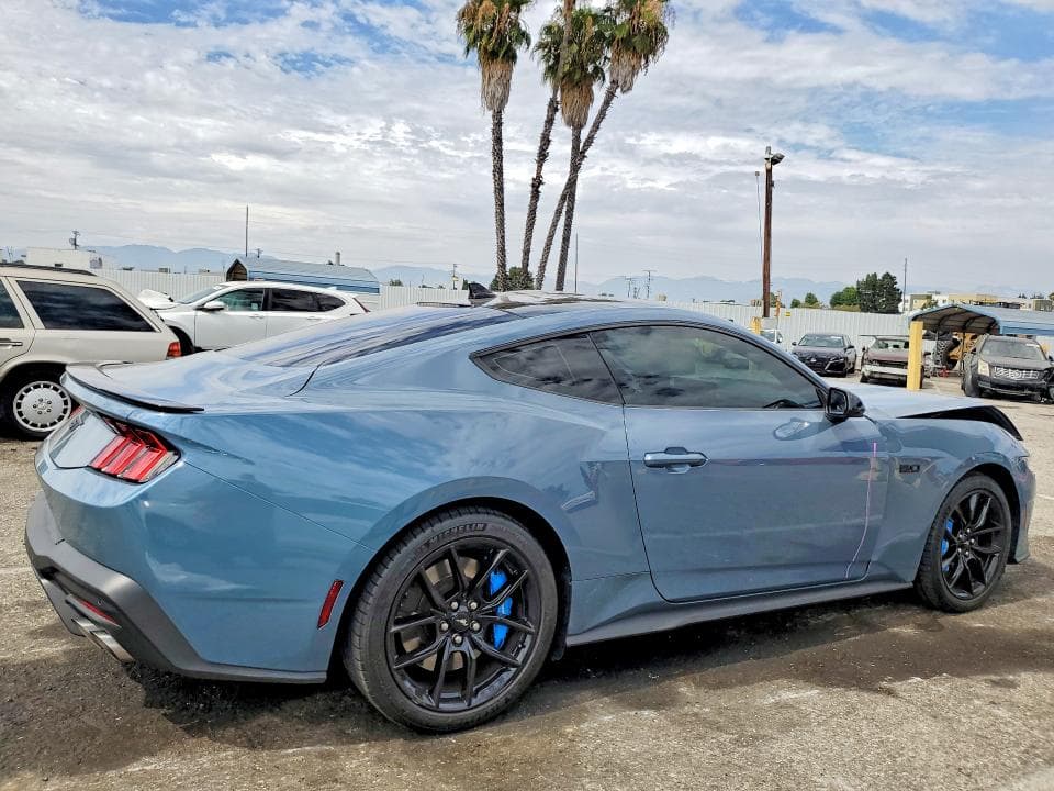 2024 FORD MUSTANG GT 3