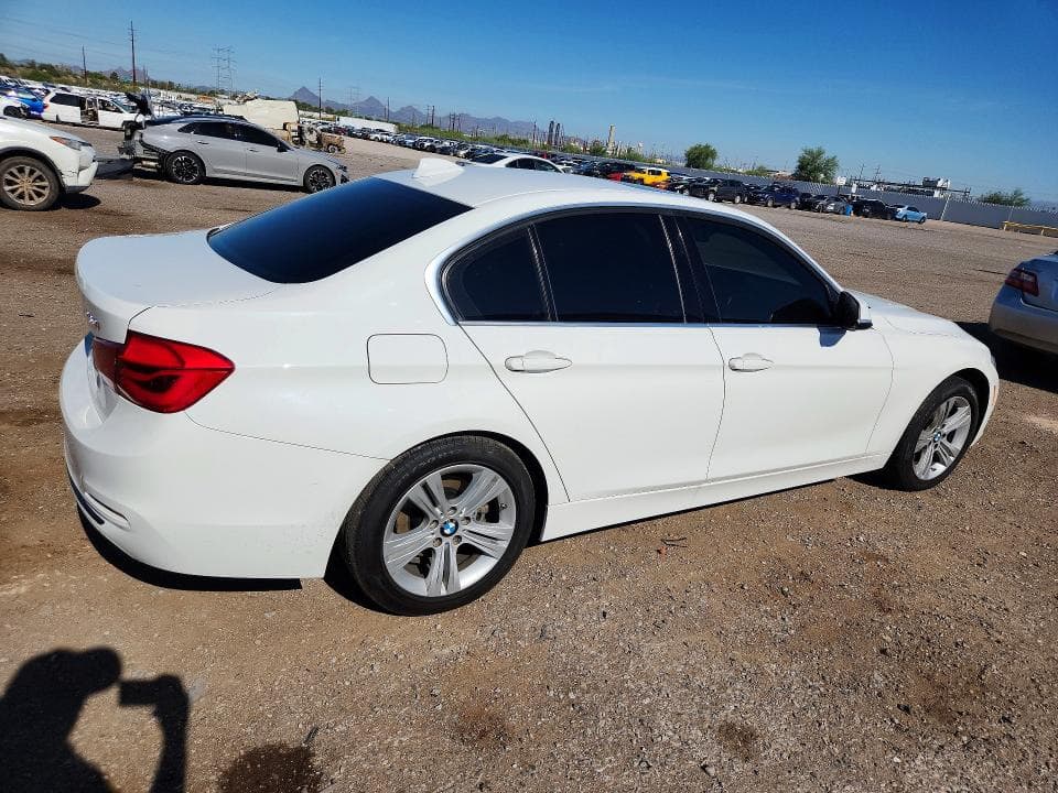 2018 BMW 330 I 3