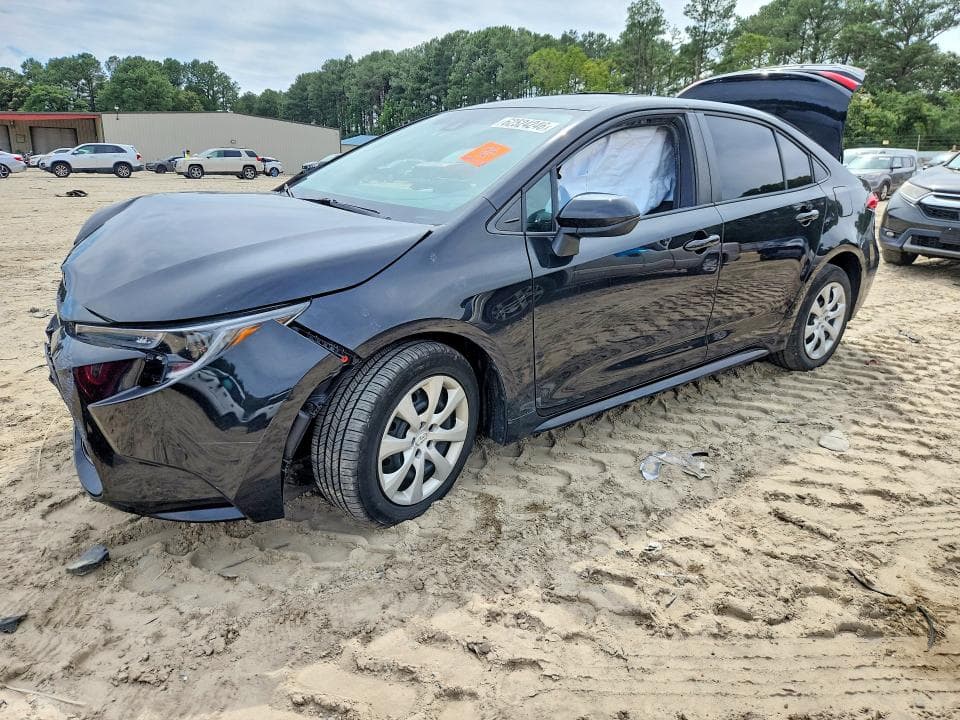 2021 TOYOTA COROLLA LE - 1