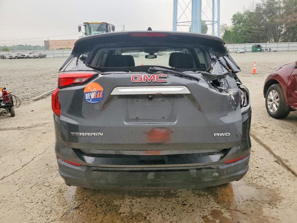 2021 GMC TERRAIN SLE 6