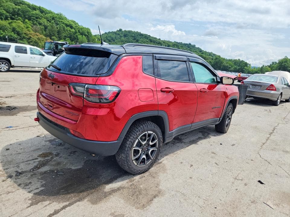 2025 JEEP COMPASS TRAILHAWK 3