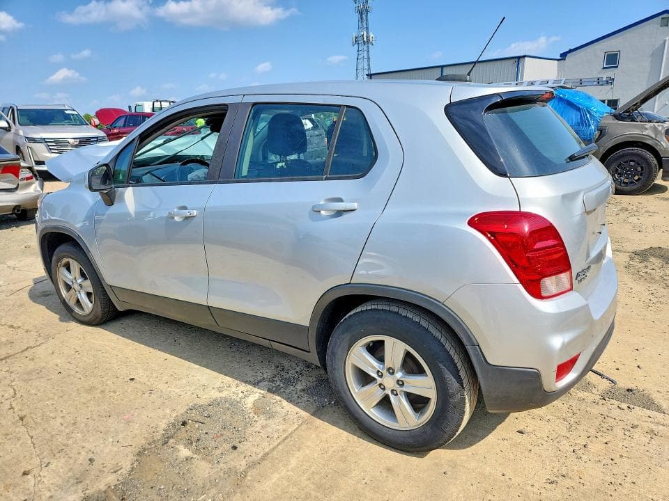 2020 CHEVROLET TRAX LS 2