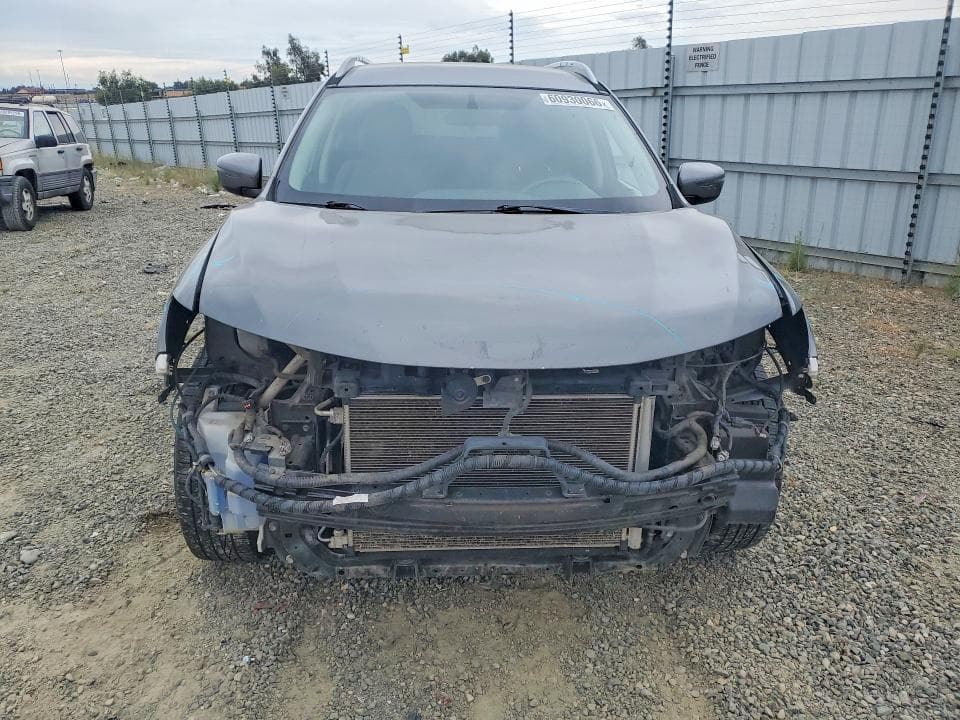 2017 NISSAN ROGUE SV 5