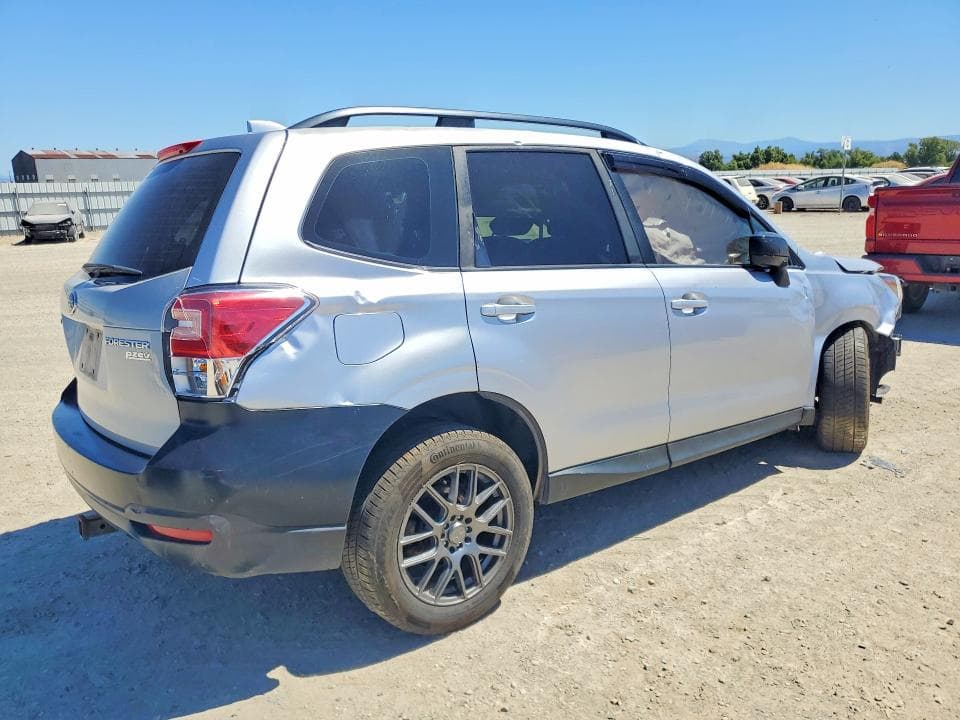 2017 SUBARU FORESTER 2.5I 3