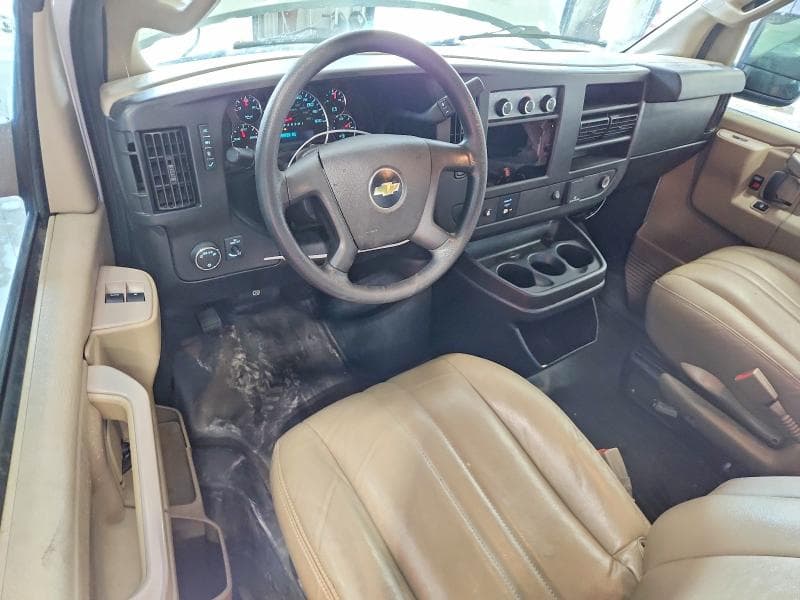 2017 CHEVROLET EXPRESS G2500 8