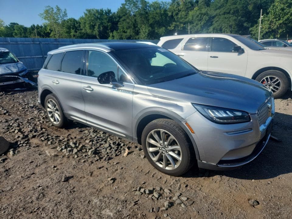 2022 LINCOLN CORSAIR 4