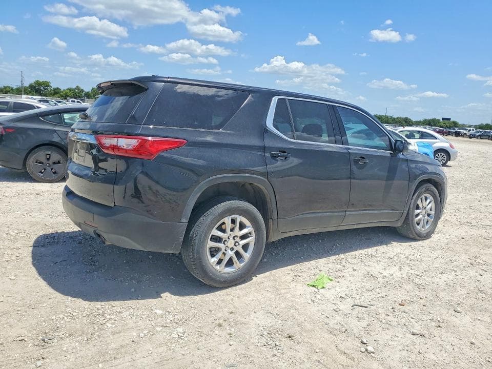 2021 CHEVROLET TRAVERSE LS 3