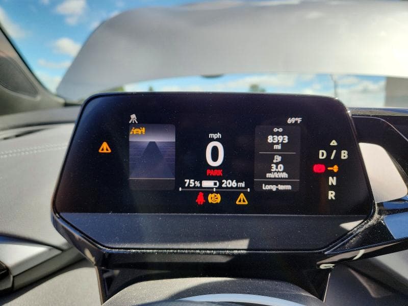 2023 VOLKSWAGEN ID.4 PRO 9