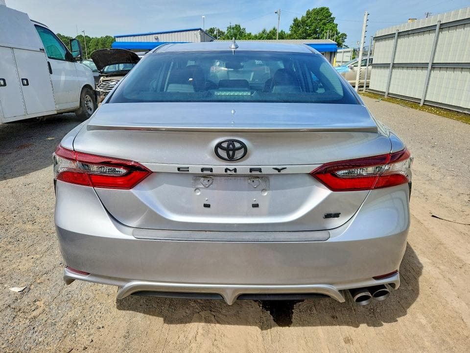 2024 TOYOTA CAMRY SE 6