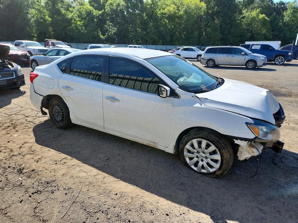 2019 NISSAN SENTRA S 4