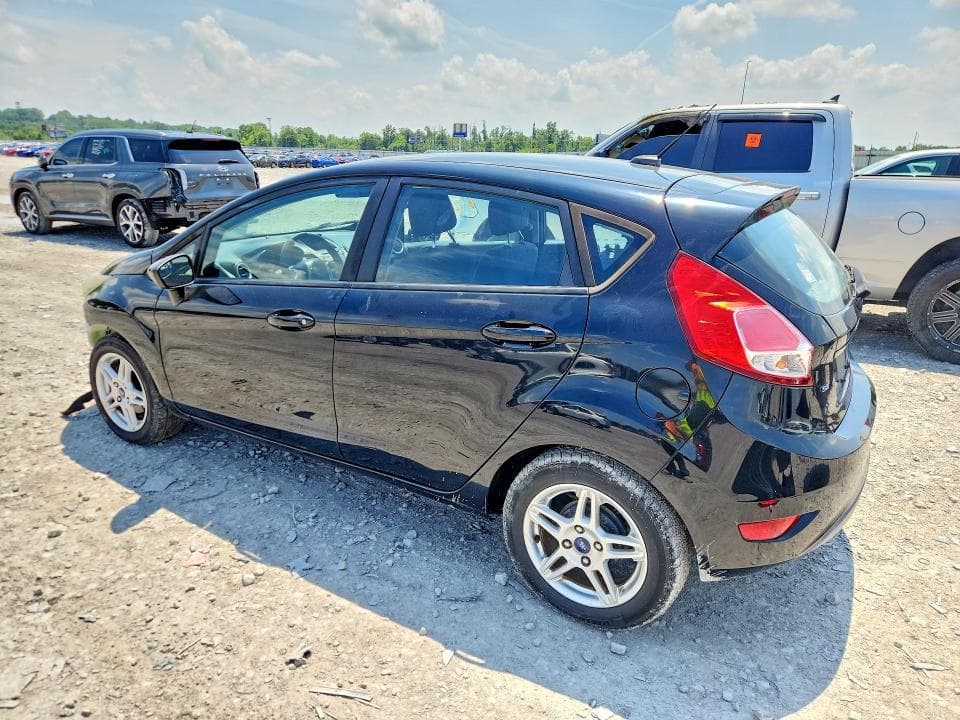 2017 FORD FIESTA SE 2