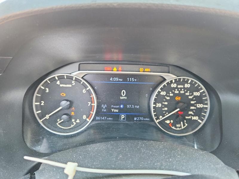 2021 NISSAN ALTIMA 9