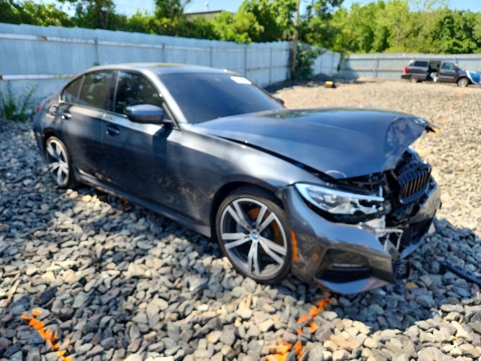 2020 BMW 330XI 4