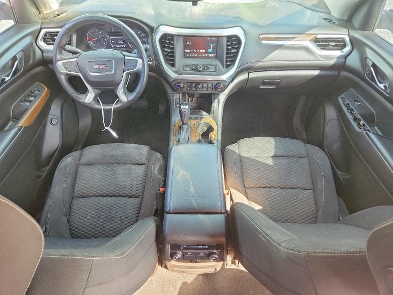 2017 GMC ACADIA SLE 8