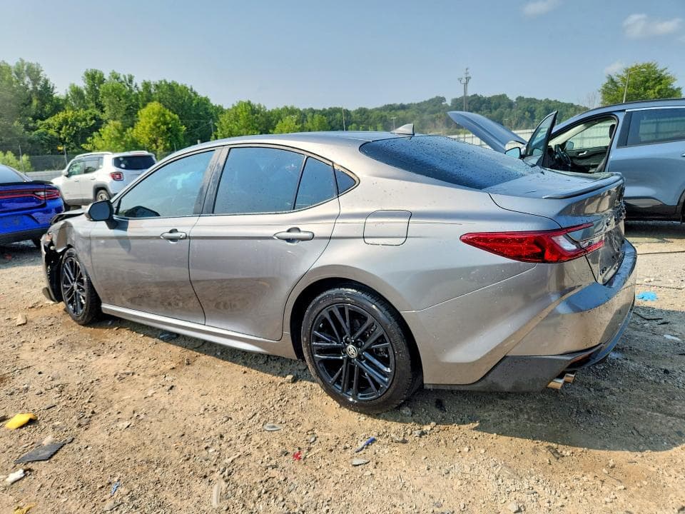 2025 TOYOTA CAMRY SE 2