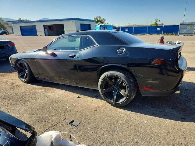 2018 DODGE CHALLENGER SXT 2