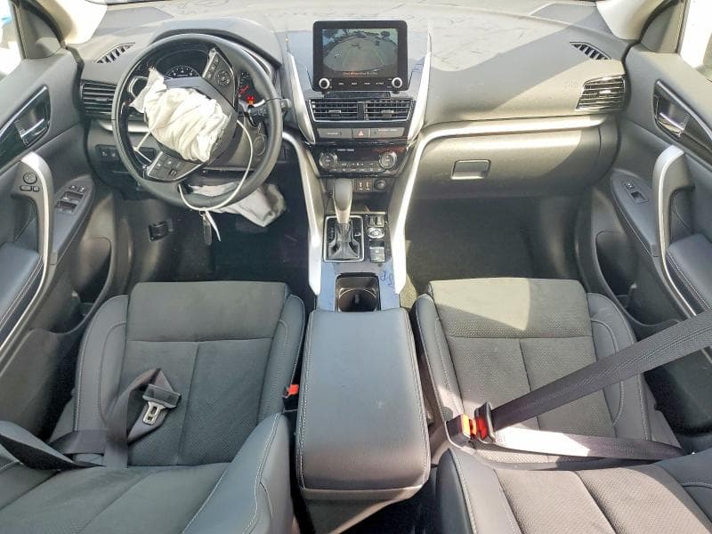 2026 MITSUBISHI ECLIPSE CROSS SE 8