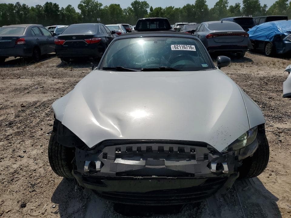 2017 MAZDA MX-5 MIATA 5