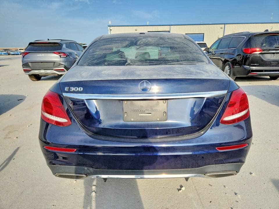 2019 MERCEDES-BENZ E 300 6