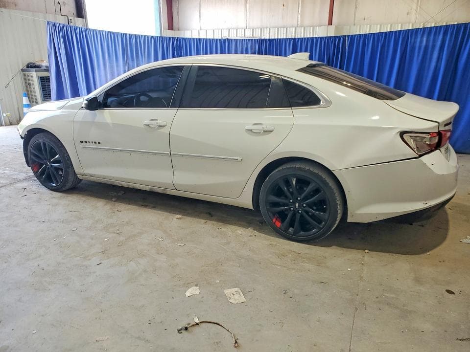 2018 CHEVROLET MALIBU LT 2