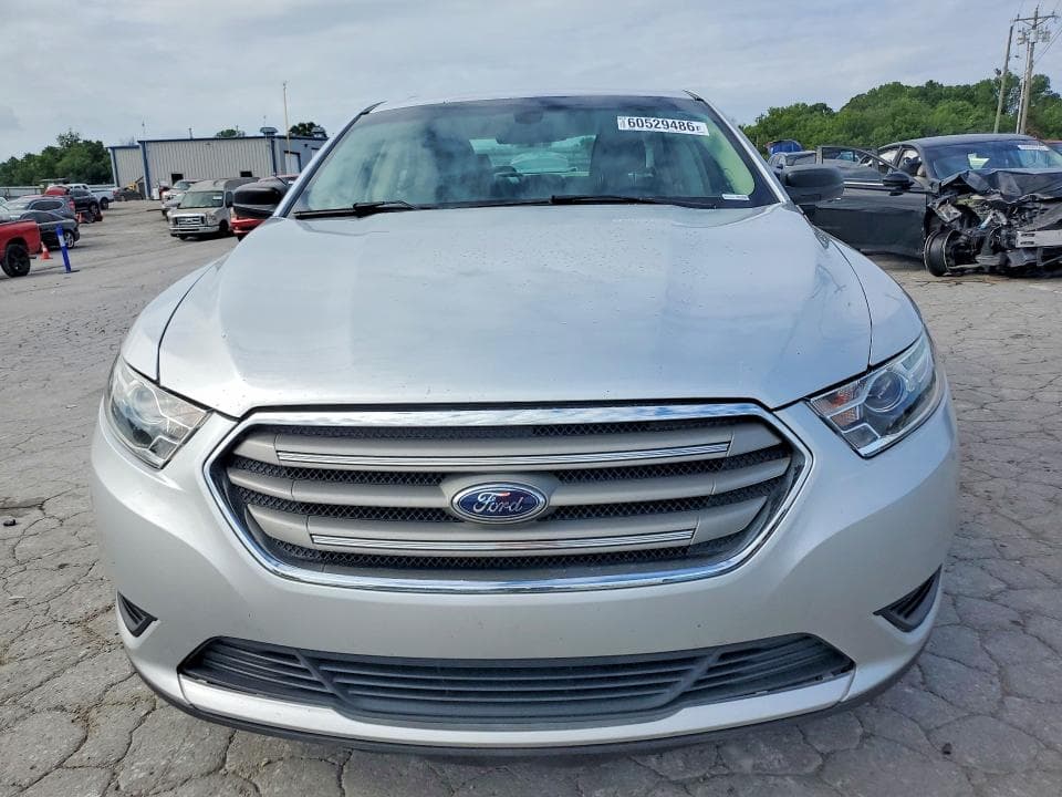 2017 FORD TAURUS SE 5