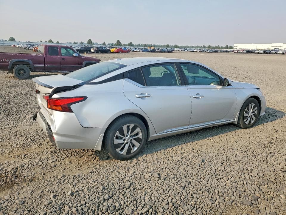 2020 NISSAN ALTIMA S 3