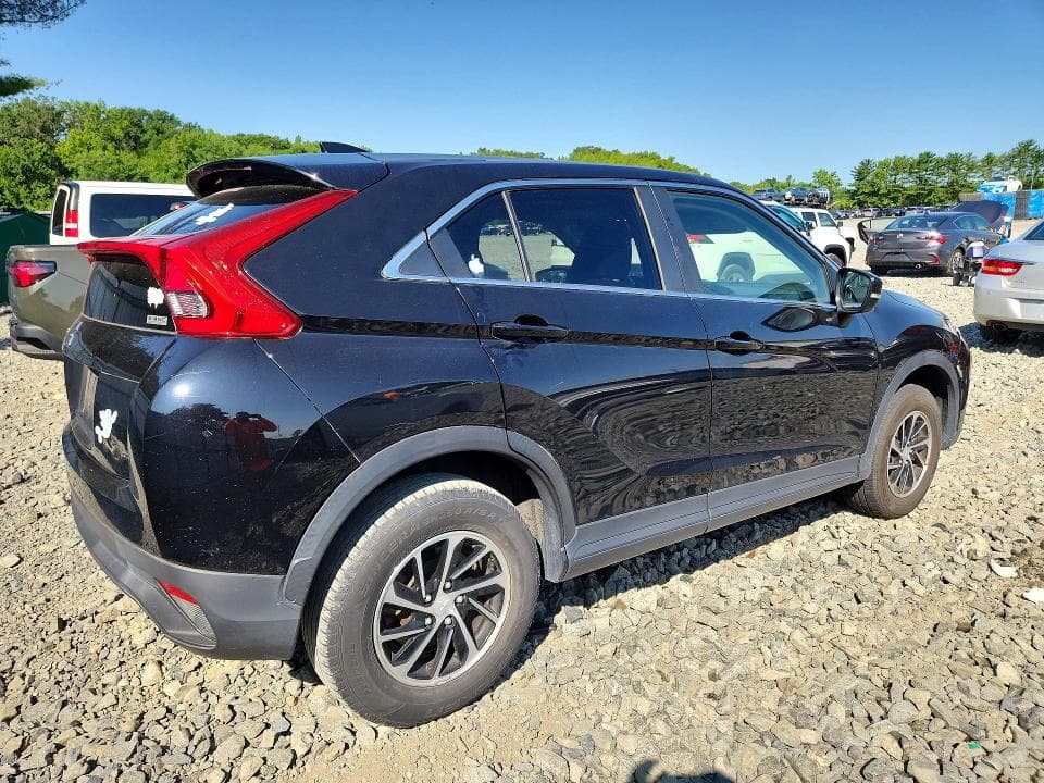 2020 MITSUBISHI ECLIPSE CROSS ES 3