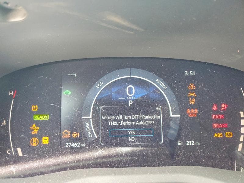 2025 TOYOTA CAMRY LE 9