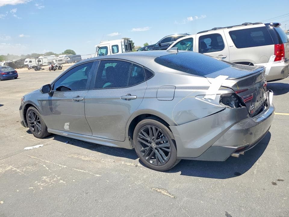 2025 TOYOTA CAMRY SE 2