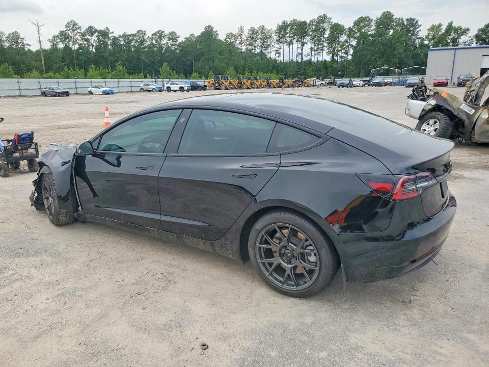 2022 TESLA MODEL 3 2