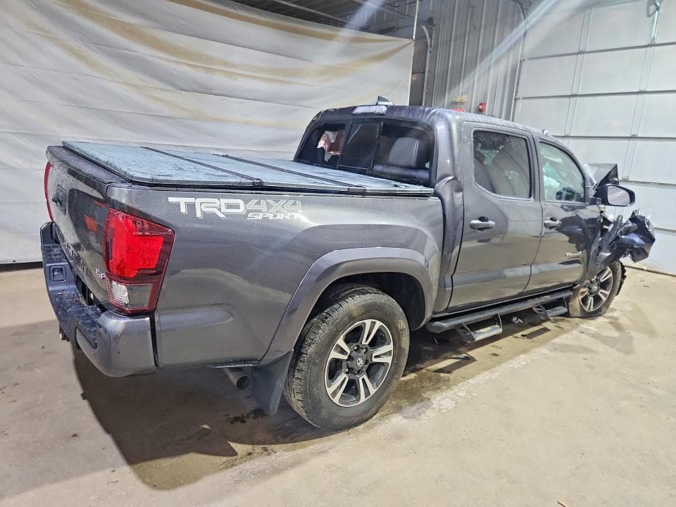 2019 TOYOTA TACOMA TRD SPORT 3