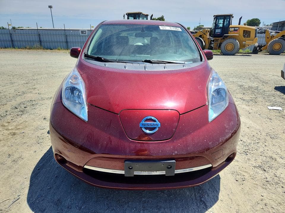 2017 NISSAN LEAF SV 5