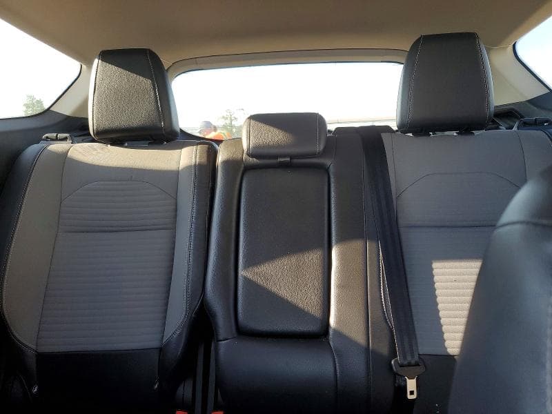 2017 FORD ESCAPE TITANIUM 10