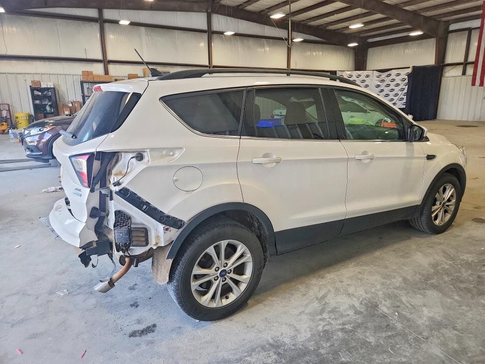 2018 FORD ESCAPE SEL 3