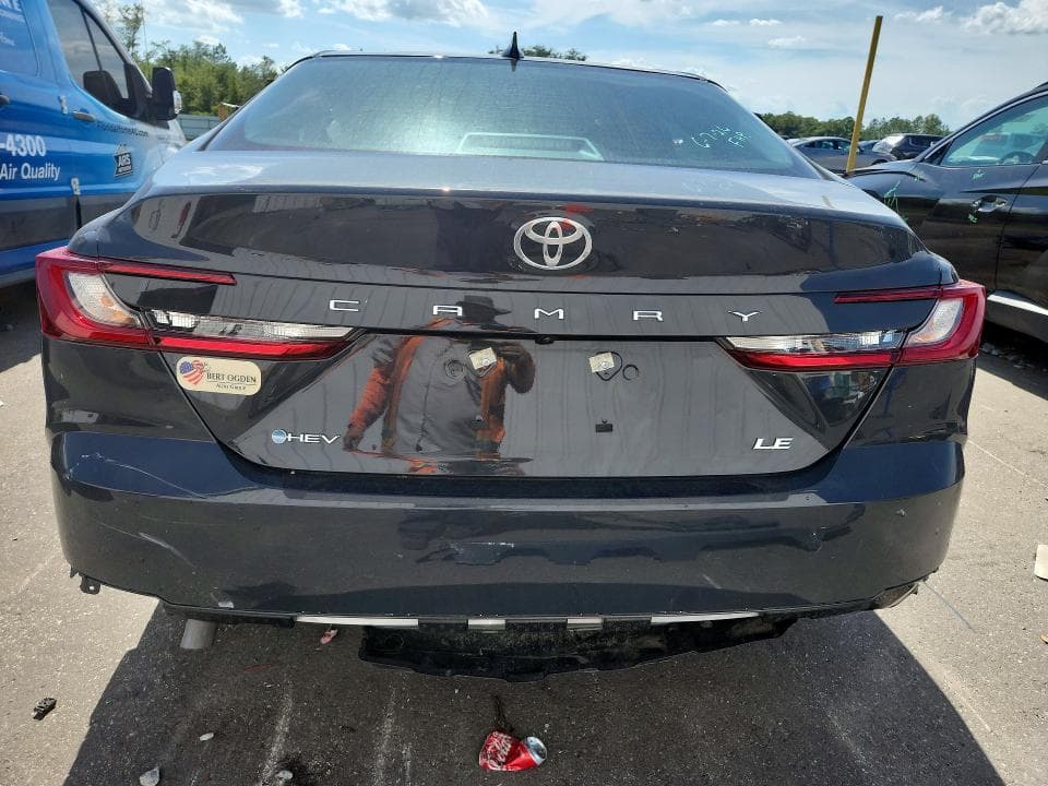 2026 TOYOTA CAMRY LE 6