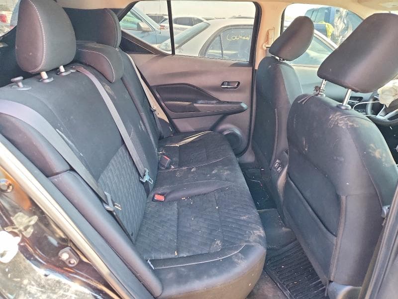 2021 NISSAN KICKS SV 10