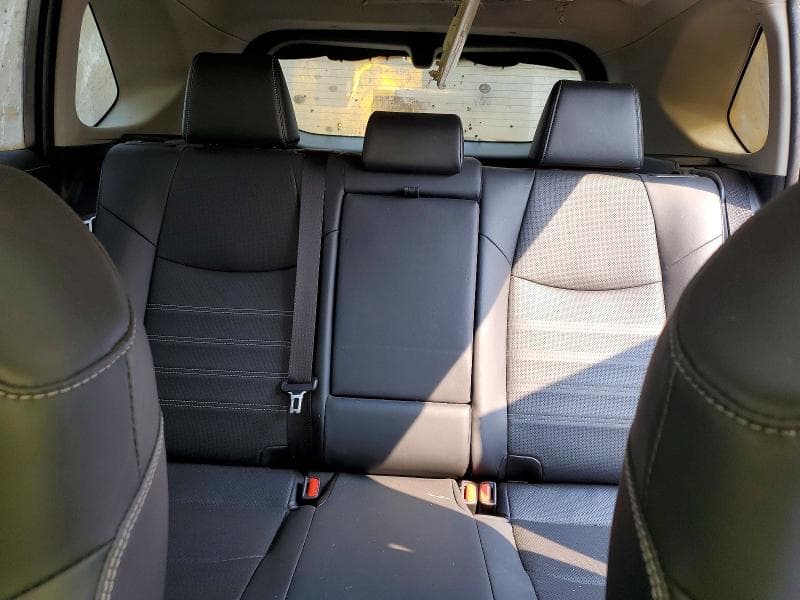 2020 TOYOTA RAV4 LIMITED 10