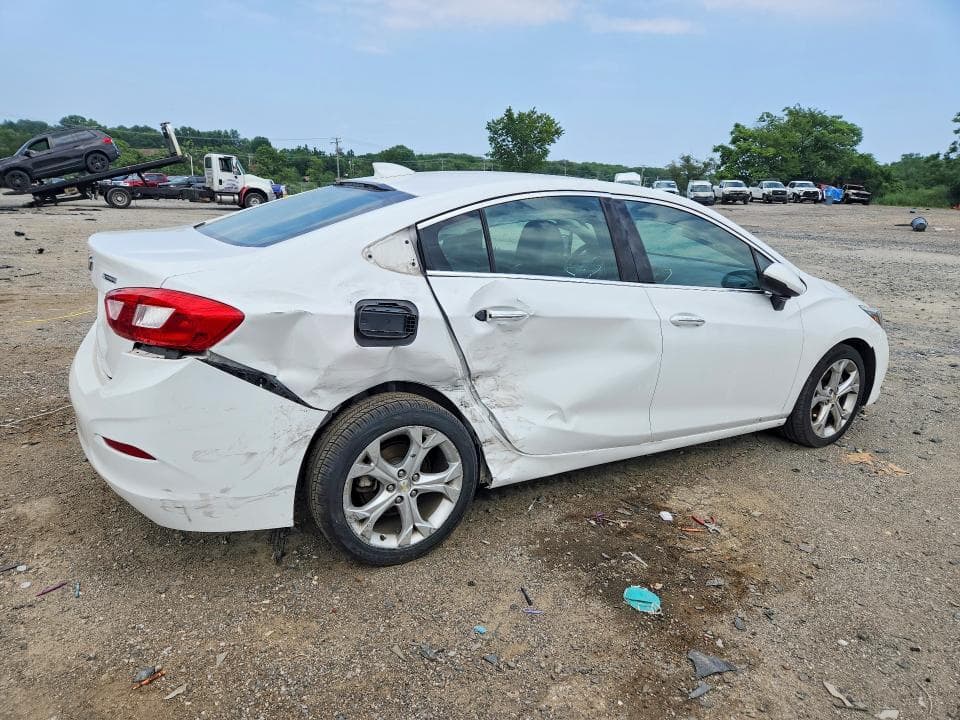 2017 CHEVROLET CRUZE PREMIER 3