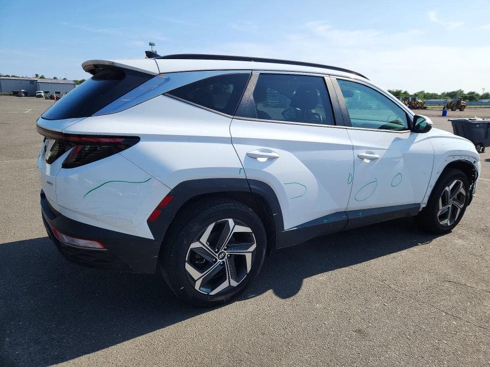 2024 HYUNDAI TUCSON SEL 3