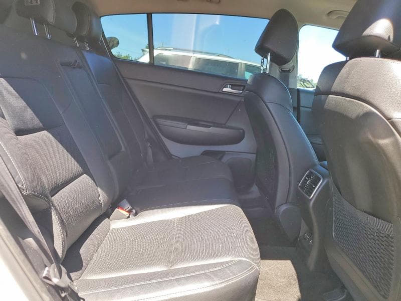 2017 KIA SPORTAGE EX 11