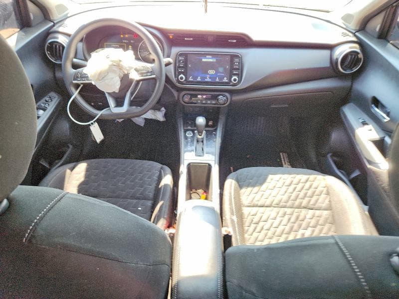 2021 NISSAN KICKS SV 8
