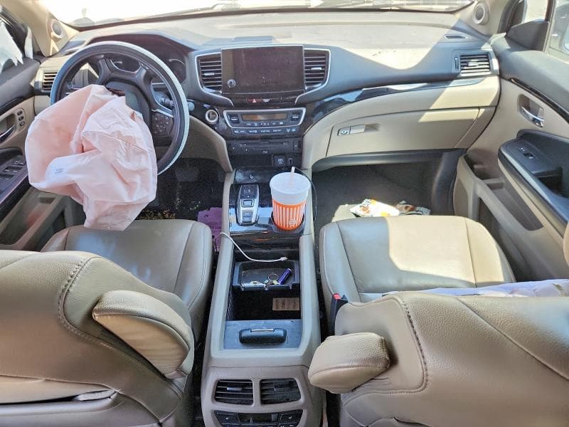 2019 HONDA PILOT TOURING 8