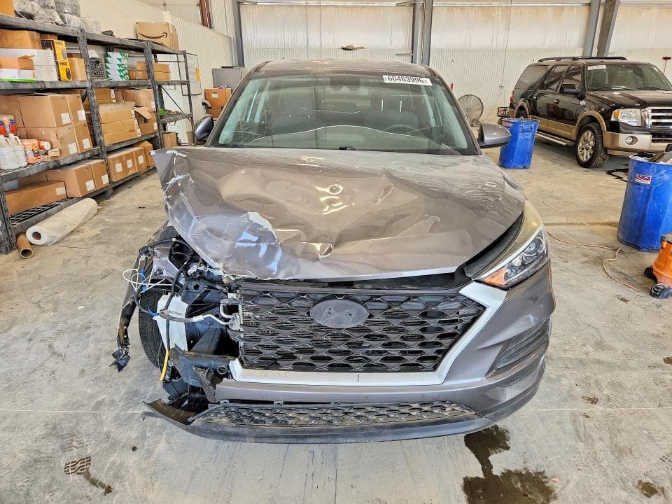 2020 HYUNDAI TUCSON SE 5